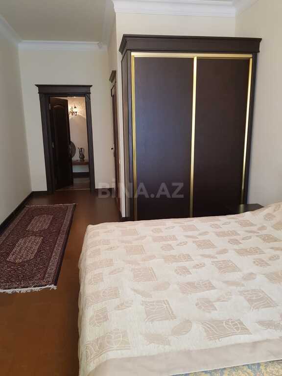 5 otaqlı həyət evi/bağ evi - Qəbələ - 460 m² (21)