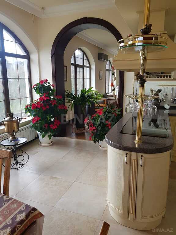 5 otaqlı həyət evi/bağ evi - Qəbələ - 460 m² (19)