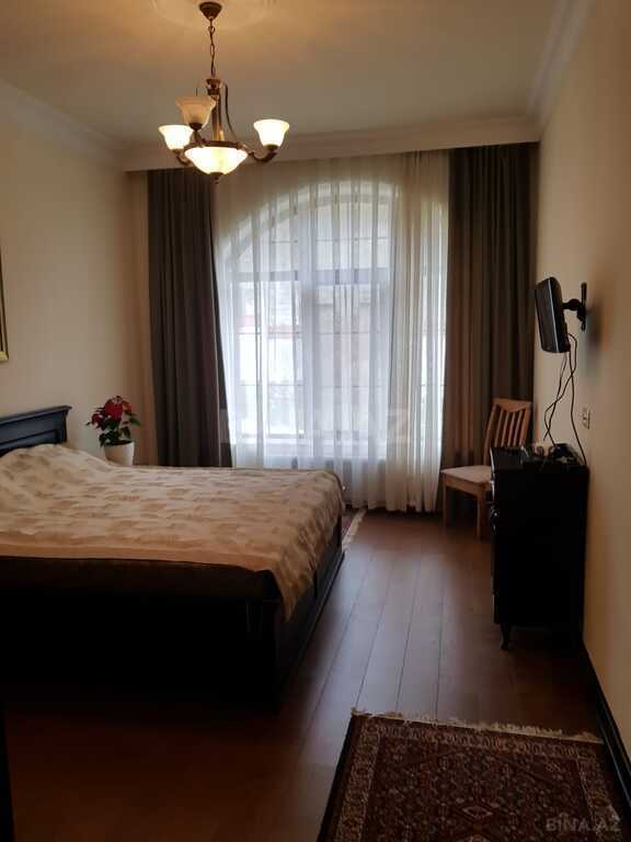 5 otaqlı həyət evi/bağ evi - Qəbələ - 460 m² (20)
