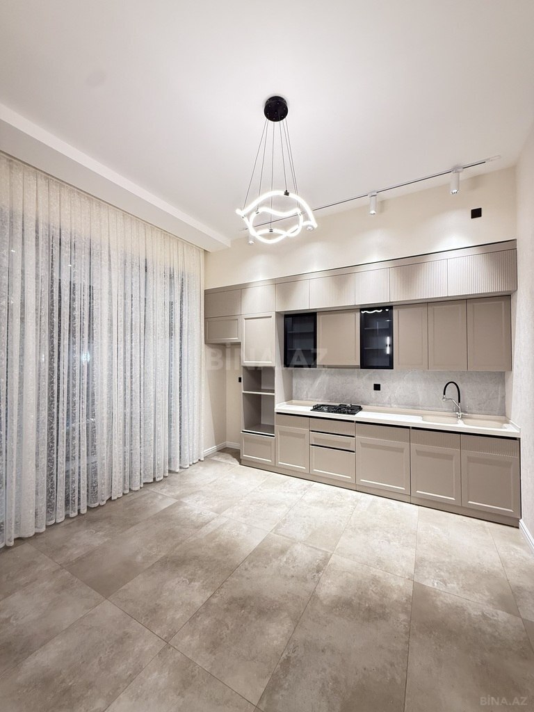 4 otaqlı həyət evi/bağ evi - Mərdəkan q. - 180 m² (24)