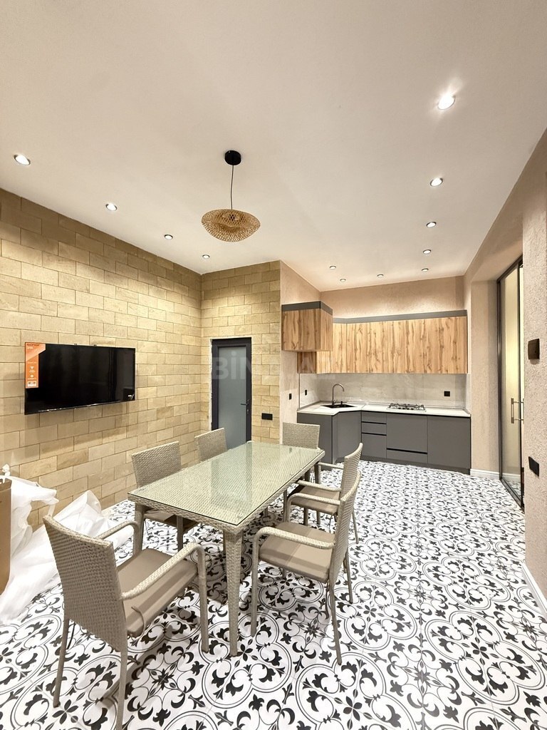 4 otaqlı həyət evi/bağ evi - Mərdəkan q. - 180 m² (13)