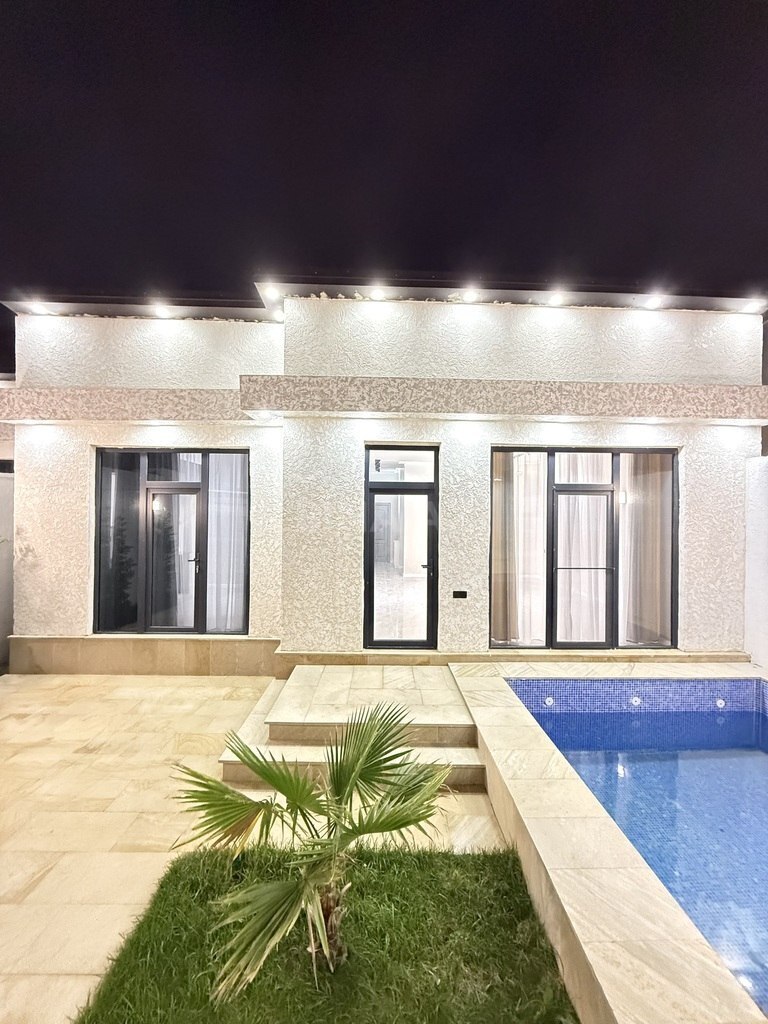 4 otaqlı həyət evi/bağ evi - Şağan q. - 130 m² (10)