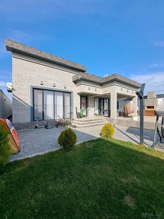 4 otaqlı həyət evi/bağ evi - Mərdəkan q. - 240 m² (2)