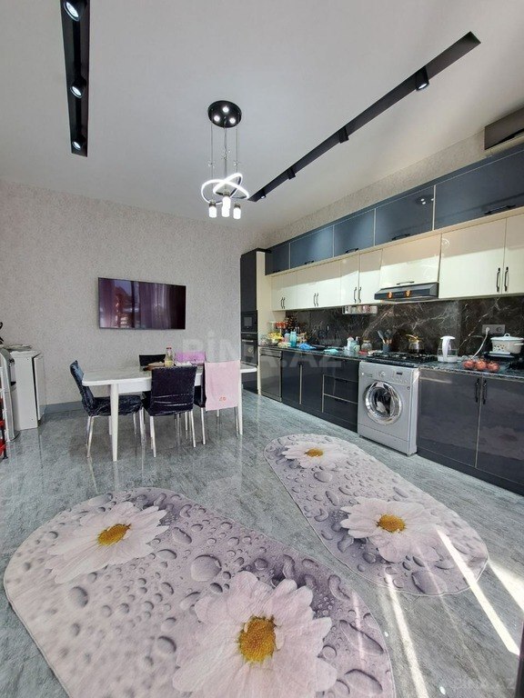 4 otaqlı həyət evi/bağ evi - Mərdəkan q. - 240 m² (9)