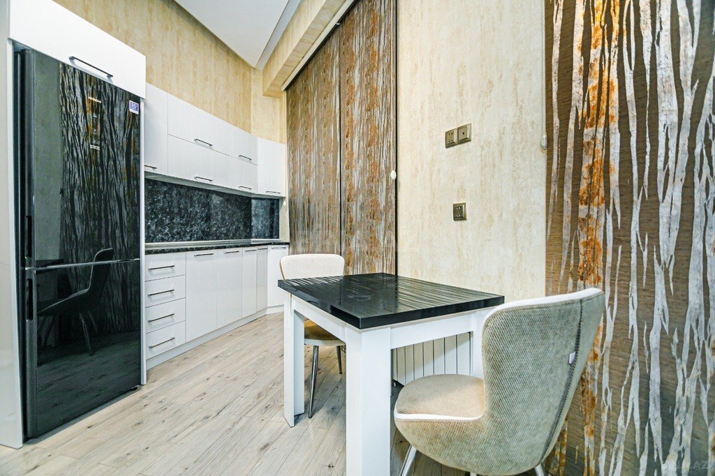 3 otaqlı yeni tikili - 28 May m. - 132 m² (24)