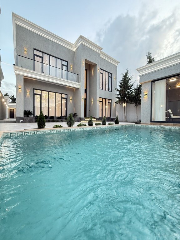 4 otaqlı həyət evi/bağ evi - Şüvəlan q. - 200 m² (1)