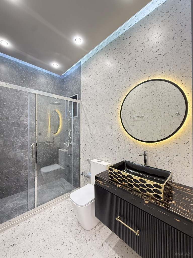 4 otaqlı həyət evi/bağ evi - Şüvəlan q. - 200 m² (28)