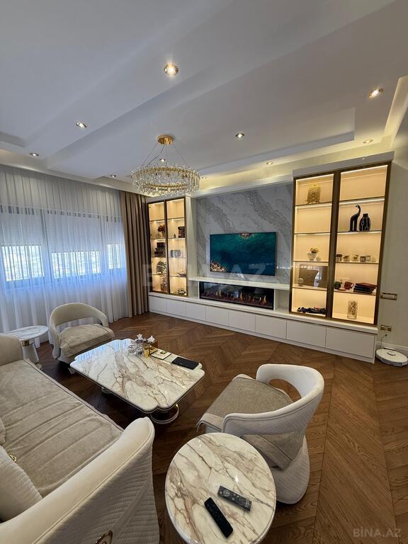4 otaqlı yeni tikili - Ağ şəhər q. - 190 m² (1)