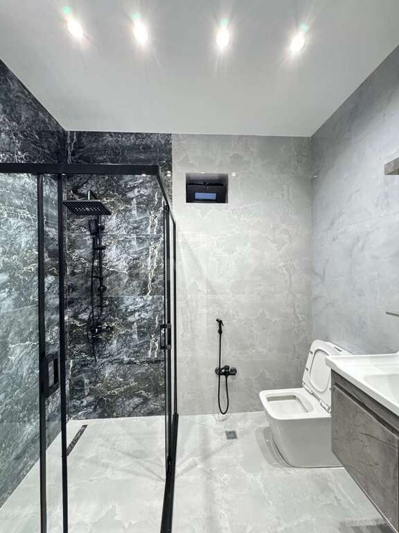 5 otaqlı həyət evi/bağ evi - Şüvəlan q. - 200 m² (27)