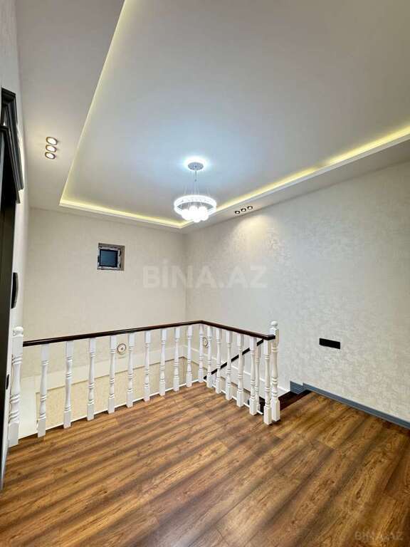 5 otaqlı həyət evi/bağ evi - Şüvəlan q. - 200 m² (19)