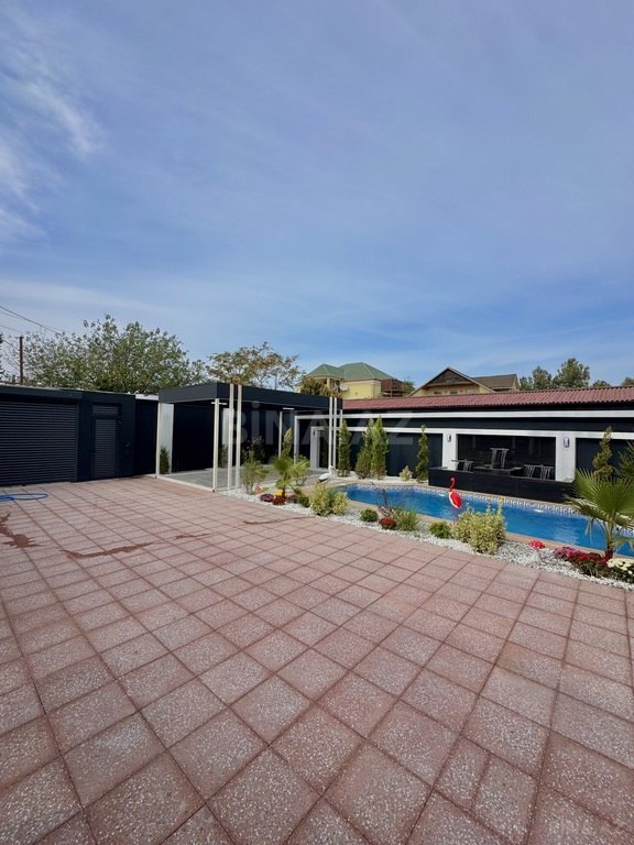 5 otaqlı həyət evi/bağ evi - Şüvəlan q. - 200 m² (4)