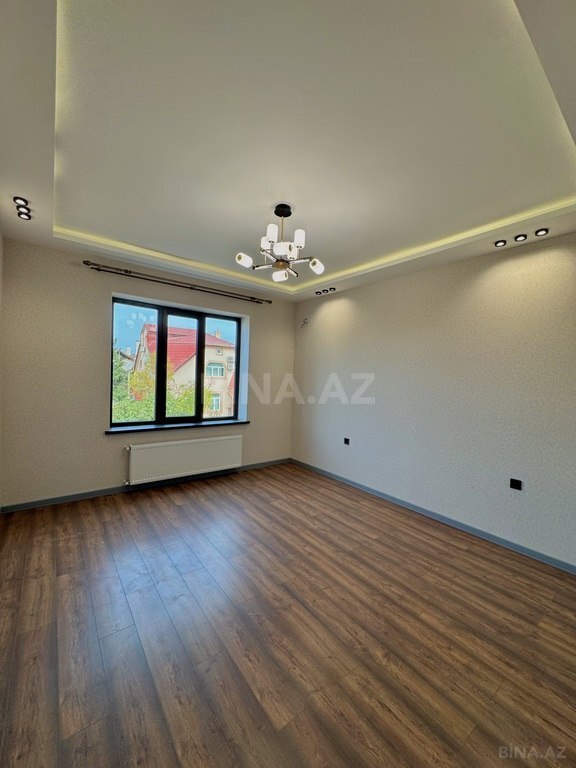 5 otaqlı həyət evi/bağ evi - Şüvəlan q. - 200 m² (19)