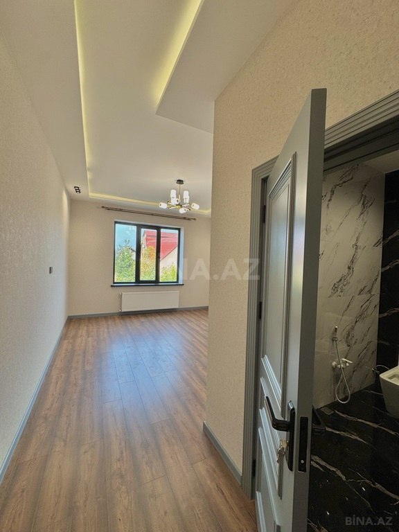 5 otaqlı həyət evi/bağ evi - Şüvəlan q. - 200 m² (20)