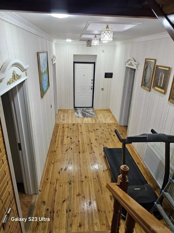 5 otaqlı həyət evi/bağ evi - Sulutəpə q. - 240 m² (21)