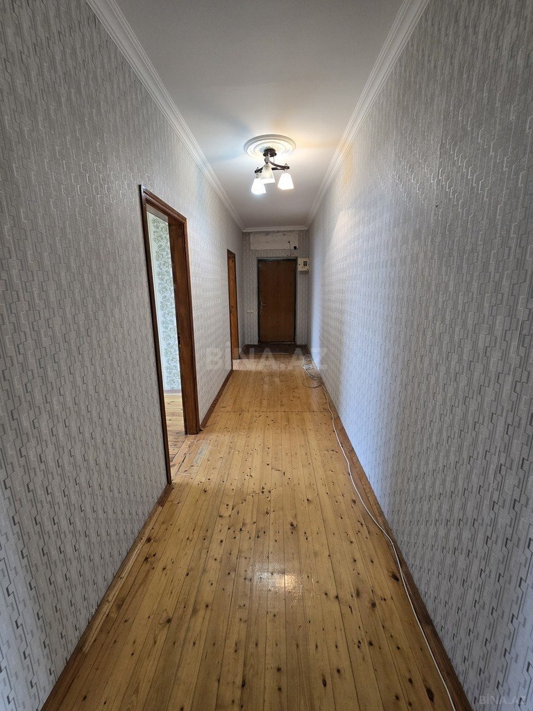 3 otaqlı köhnə tikili - 7-ci mikrorayon q. - 57 m² (8)