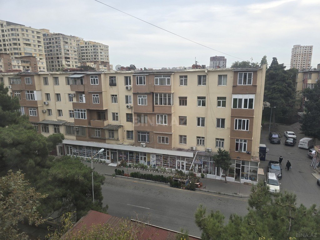 3 otaqlı köhnə tikili - 7-ci mikrorayon q. - 57 m² (9)