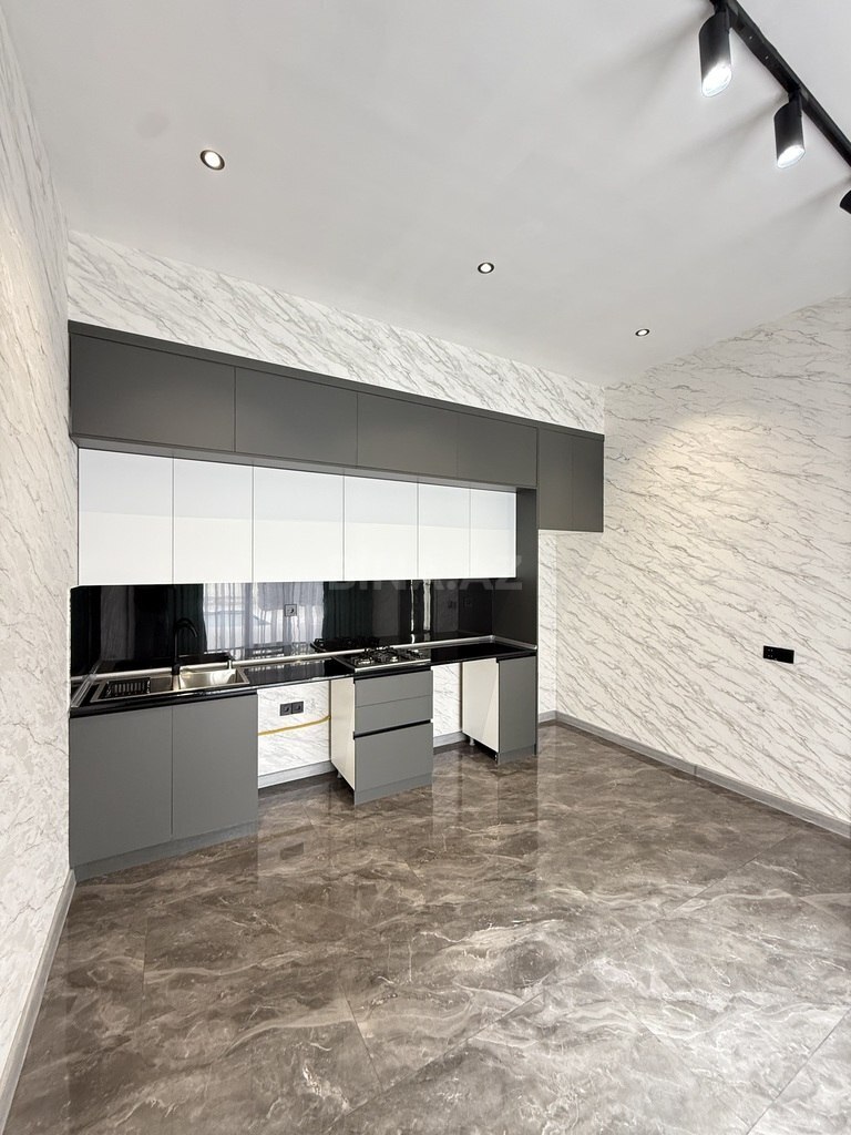 4 otaqlı həyət evi/bağ evi - Şüvəlan q. - 155 m² (18)