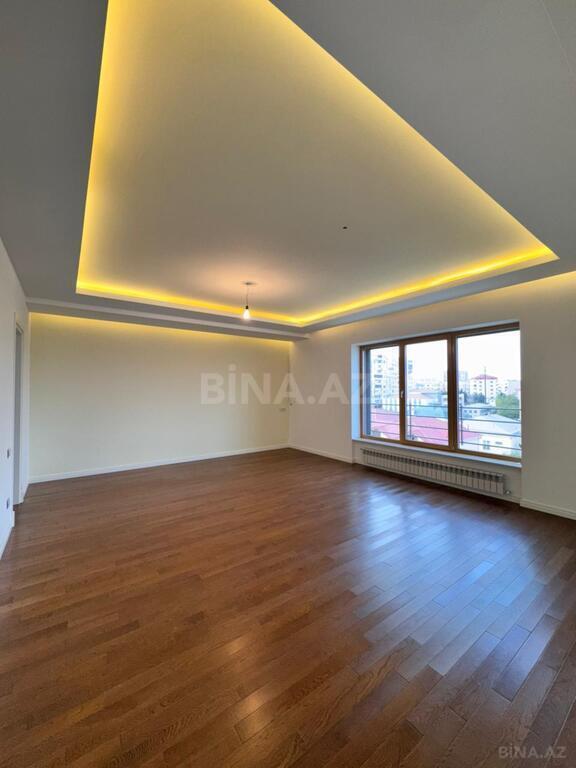 10 otaqlı həyət evi/bağ evi - Badamdar q. - 1100 m² (21)