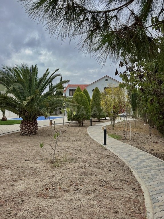 5 otaqlı həyət evi/bağ evi - Şüvəlan q. - 300 m² (5)