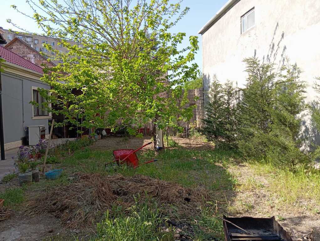 5 otaqlı həyət evi/bağ evi - 8 Noyabr m. - 95 m² (12)