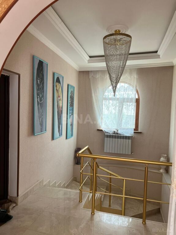 6 otaqlı həyət evi/bağ evi - Zığ q. - 300 m² (29)