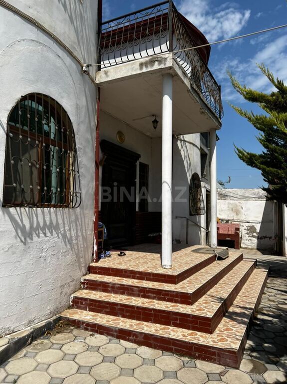 6 otaqlı həyət evi/bağ evi - Zığ q. - 300 m² (28)
