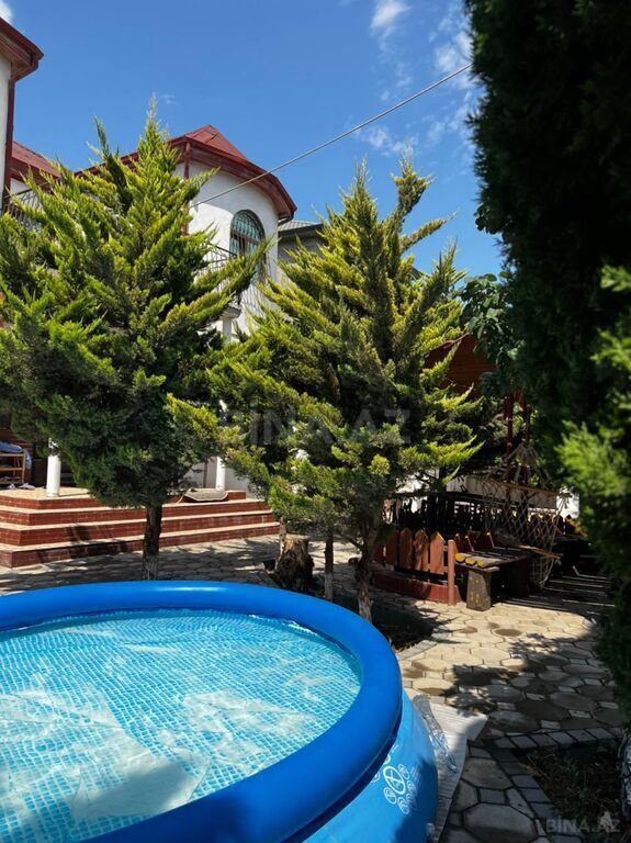 6 otaqlı həyət evi/bağ evi - Zığ q. - 300 m² (1)