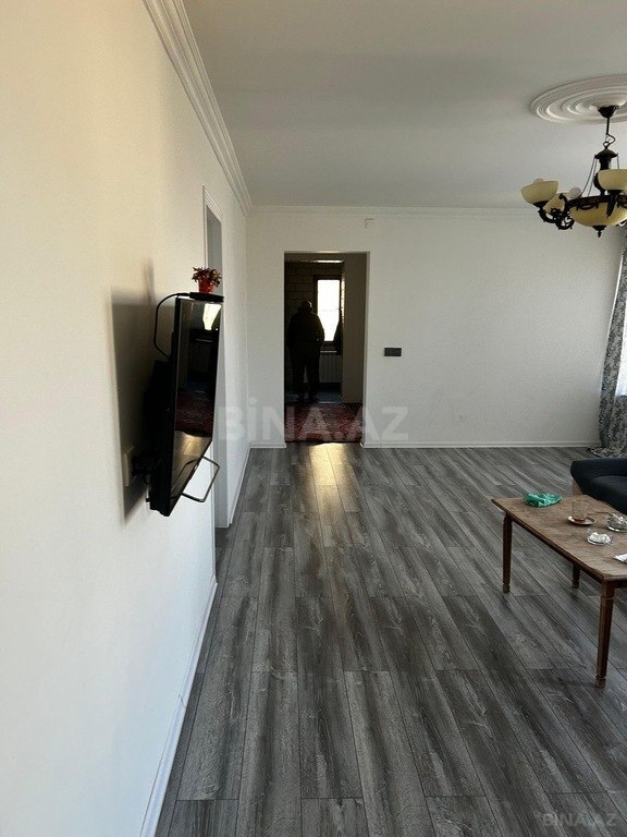 4 otaqlı həyət evi/bağ evi - Xocəsən m. - 160 m² (19)