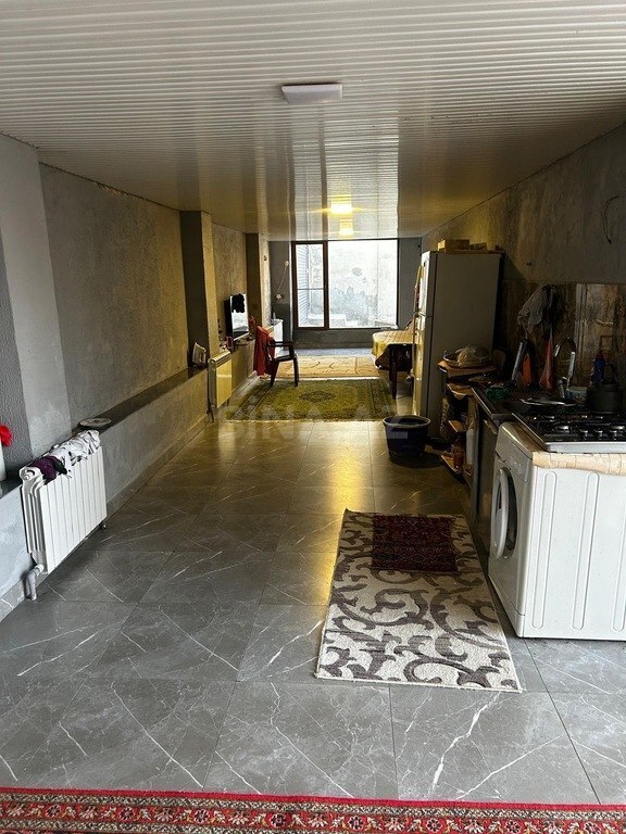 4 otaqlı həyət evi/bağ evi - Xocəsən m. - 160 m² (27)