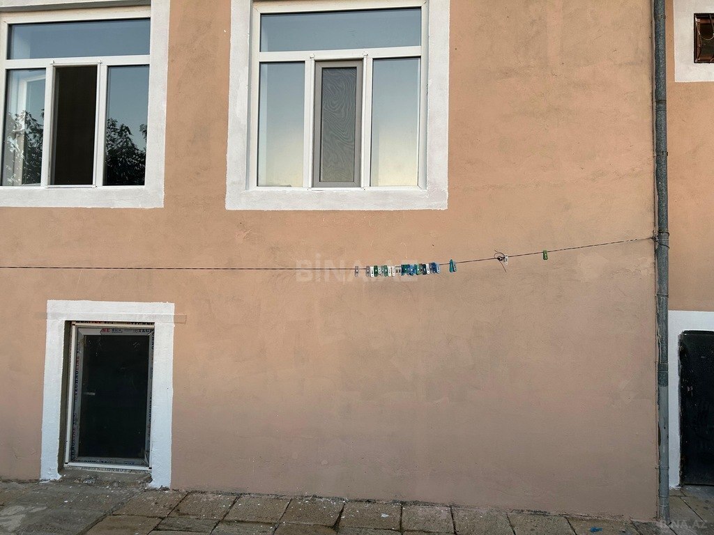 4 otaqlı həyət evi/bağ evi - Xocəsən m. - 160 m² (4)