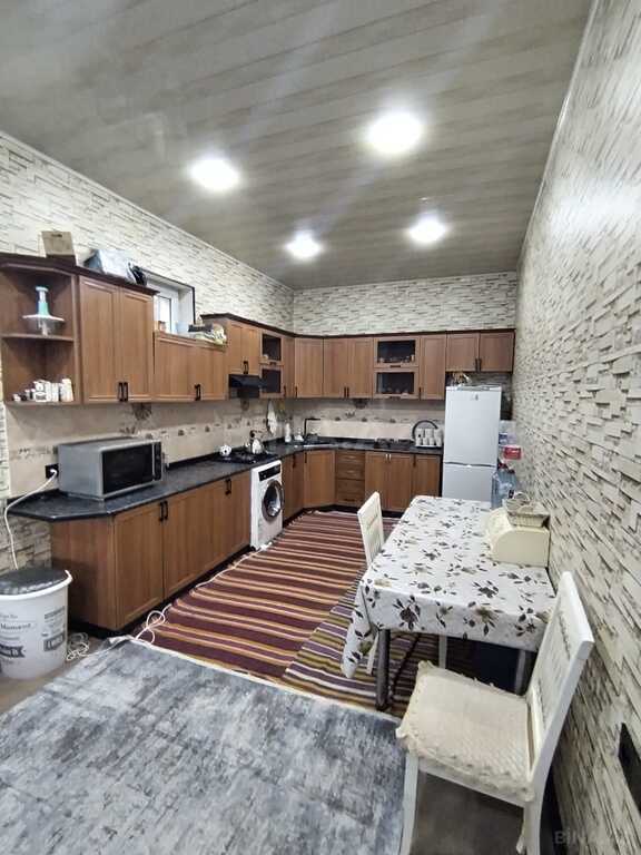 6 otaqlı həyət evi/bağ evi - Biləcəri q. - 260 m² (12)