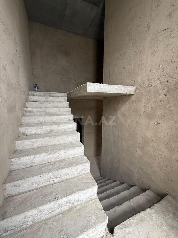 5 otaqlı həyət evi/bağ evi - Qaraçuxur q. - 200 m² (4)