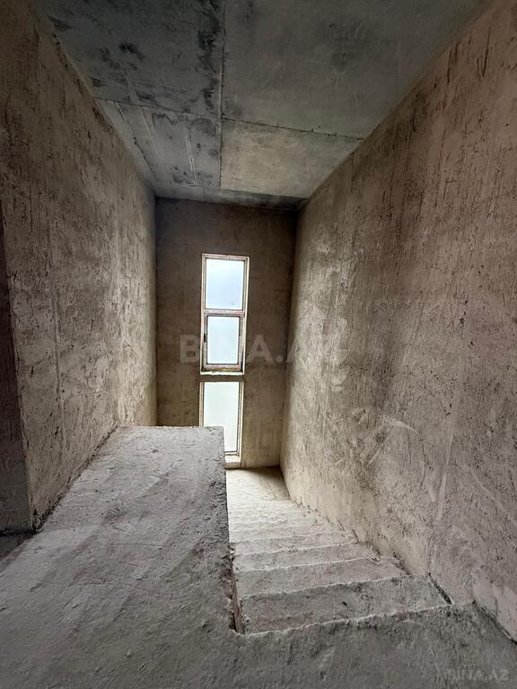 5 otaqlı həyət evi/bağ evi - Qaraçuxur q. - 200 m² (6)