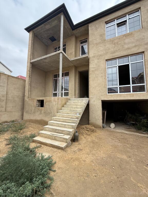 5 otaqlı həyət evi/bağ evi - Qaraçuxur q. - 200 m² (2)