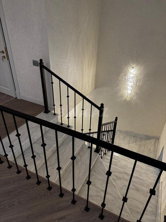 6 otaqlı həyət evi/bağ evi - Şağan q. - 200 m² (14)