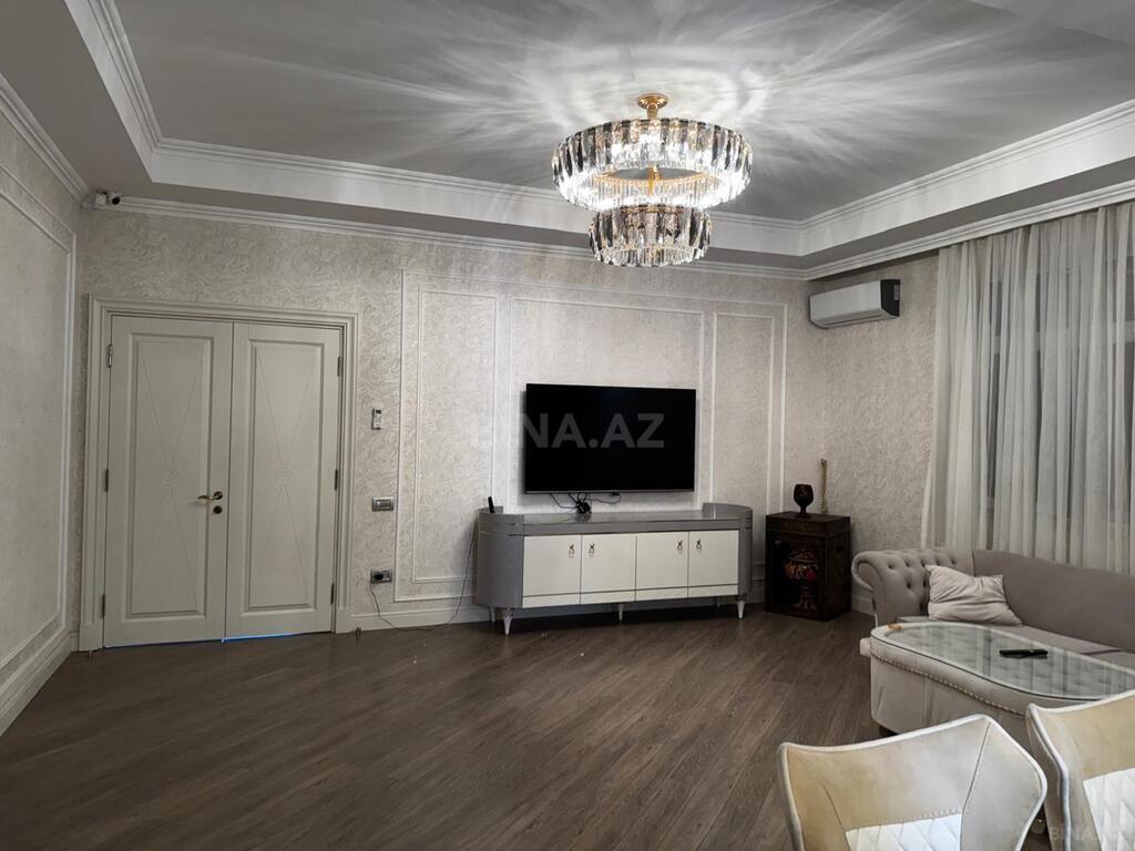 6 otaqlı həyət evi/bağ evi - Şağan q. - 200 m² (4)