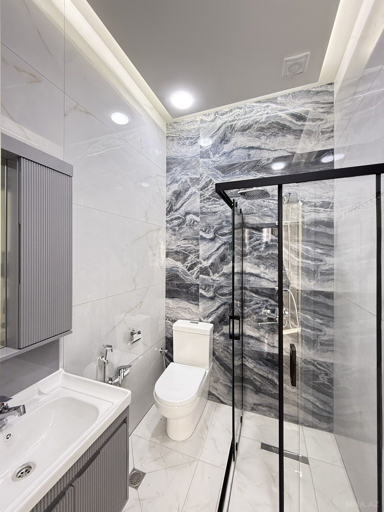 4 otaqlı həyət evi/bağ evi - Şüvəlan q. - 120 m² (20)