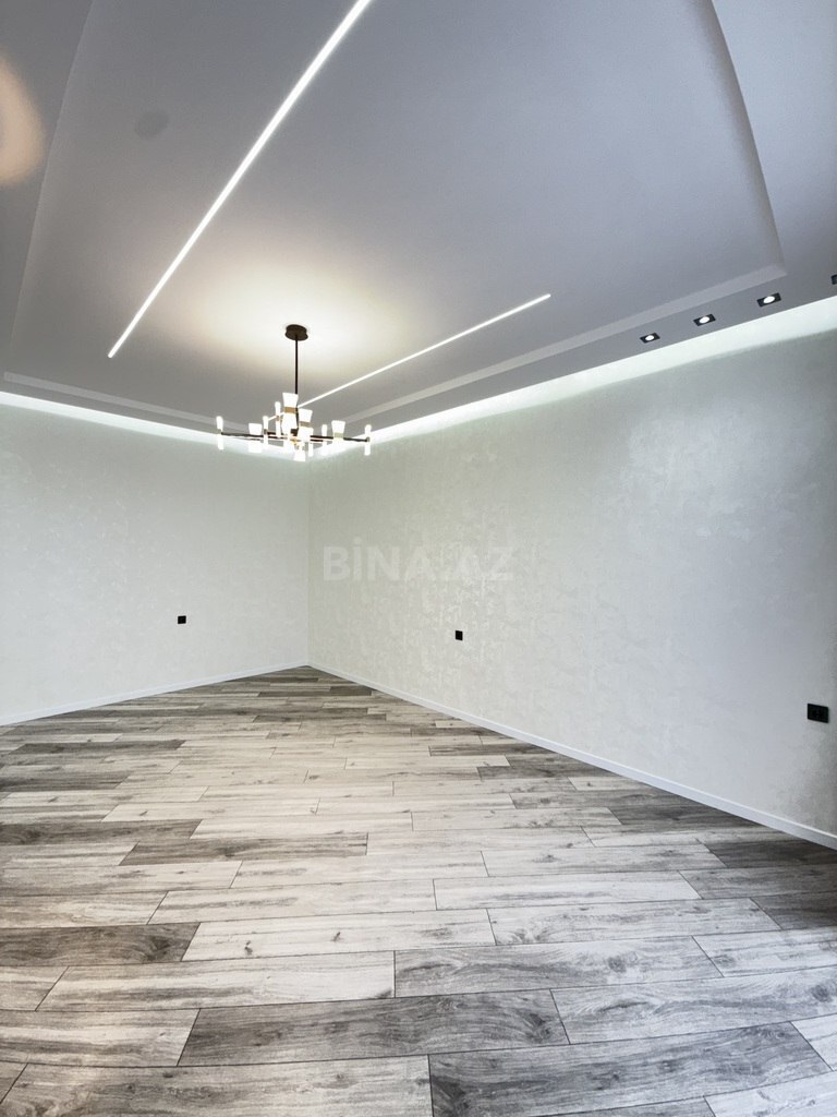 4 otaqlı həyət evi/bağ evi - Şüvəlan q. - 120 m² (13)
