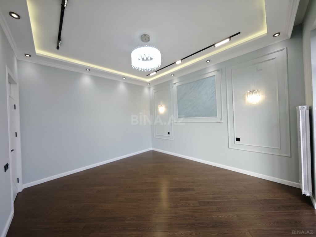 5 otaqlı həyət evi/bağ evi - Qaraçuxur q. - 200 m² (20)