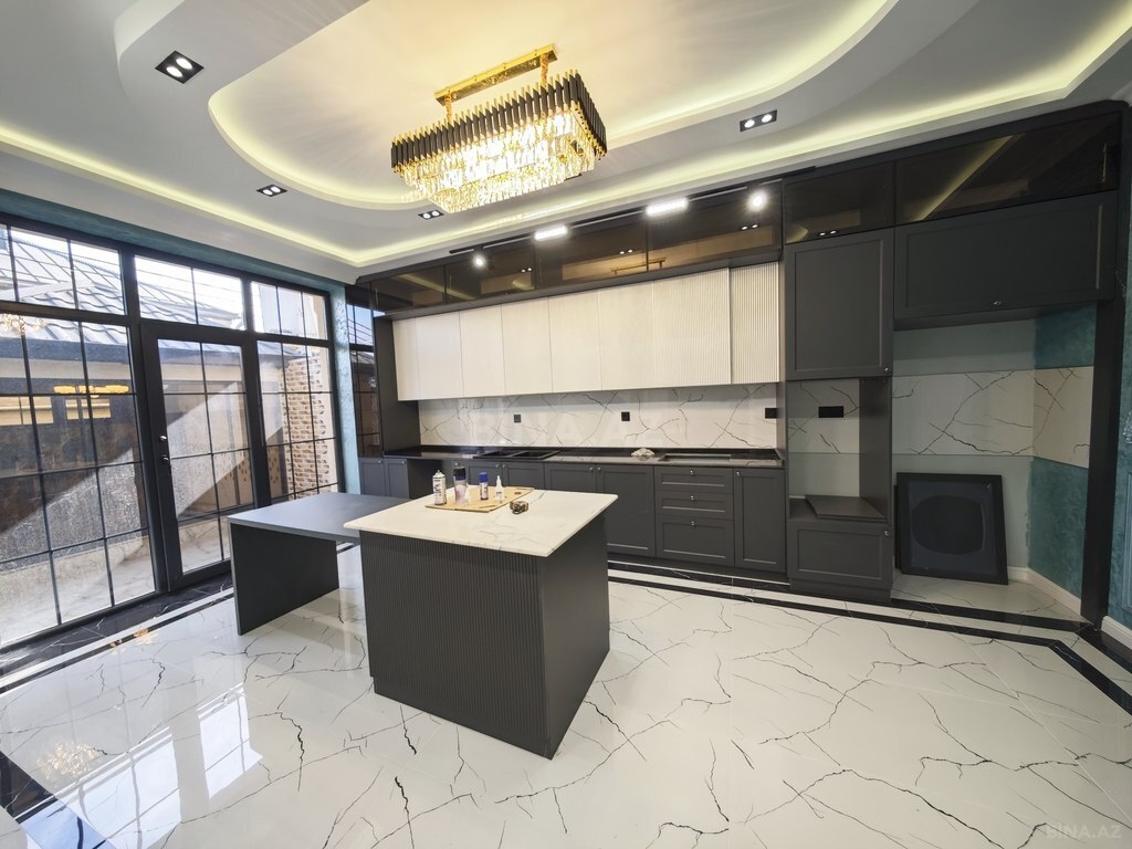 5 otaqlı həyət evi/bağ evi - Qaraçuxur q. - 200 m² (10)