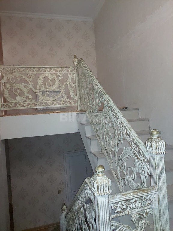 5 otaqlı həyət evi/bağ evi - Ramana q. - 220 m² (11)