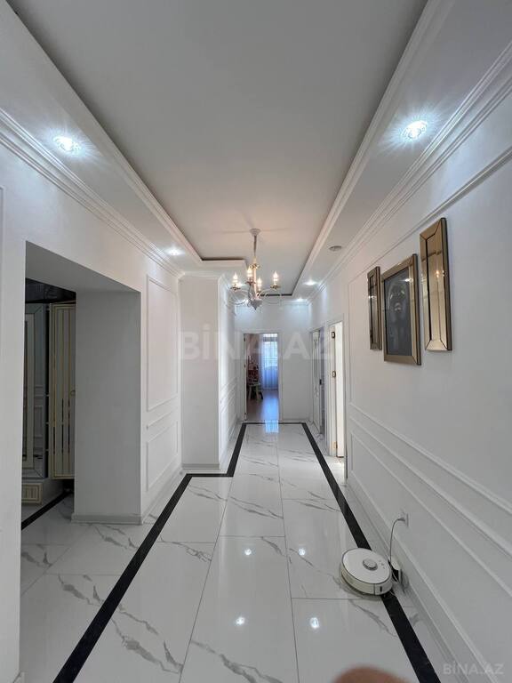 3 otaqlı yeni tikili - 8 Noyabr m. - 150 m² (15)