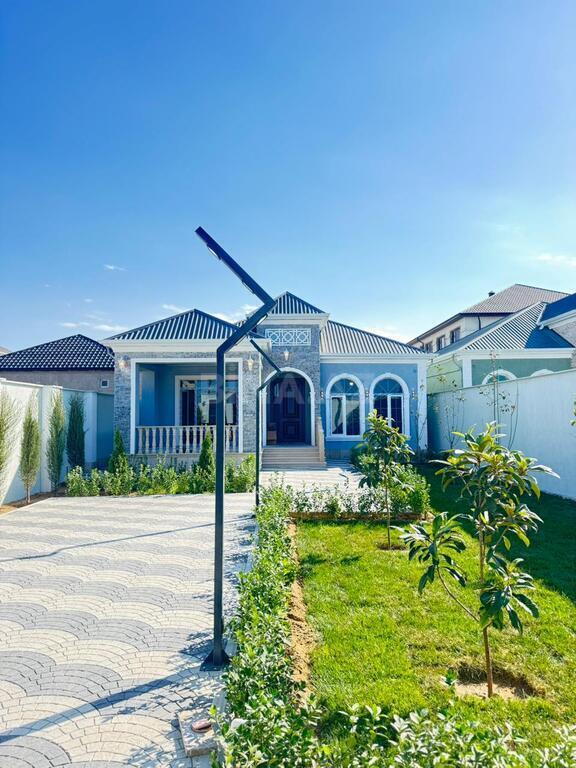 4 otaqlı həyət evi/bağ evi - Buzovna q. - 160 m² (1)