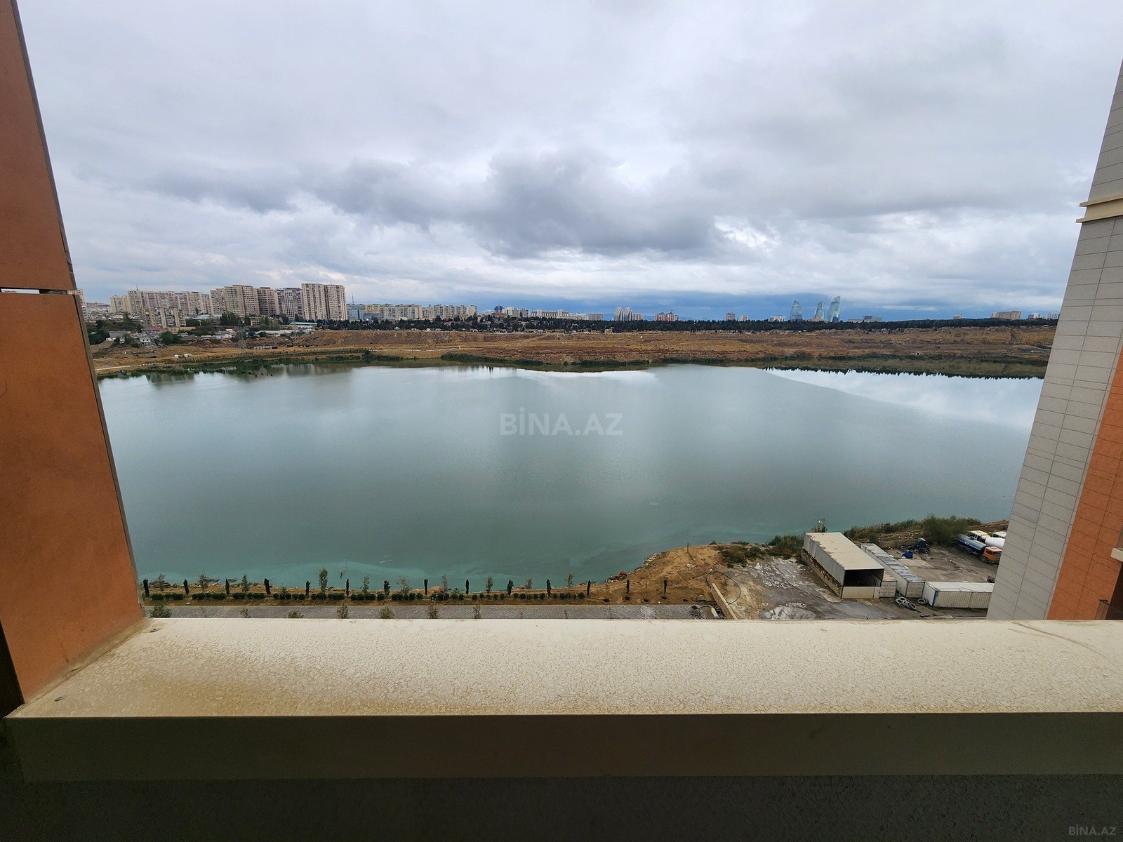 3 otaqlı yeni tikili - İnşaatçılar m. - 72 m² (10)