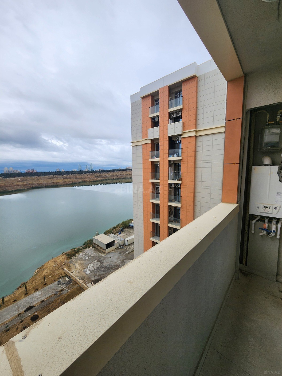 3 otaqlı yeni tikili - İnşaatçılar m. - 72 m² (13)