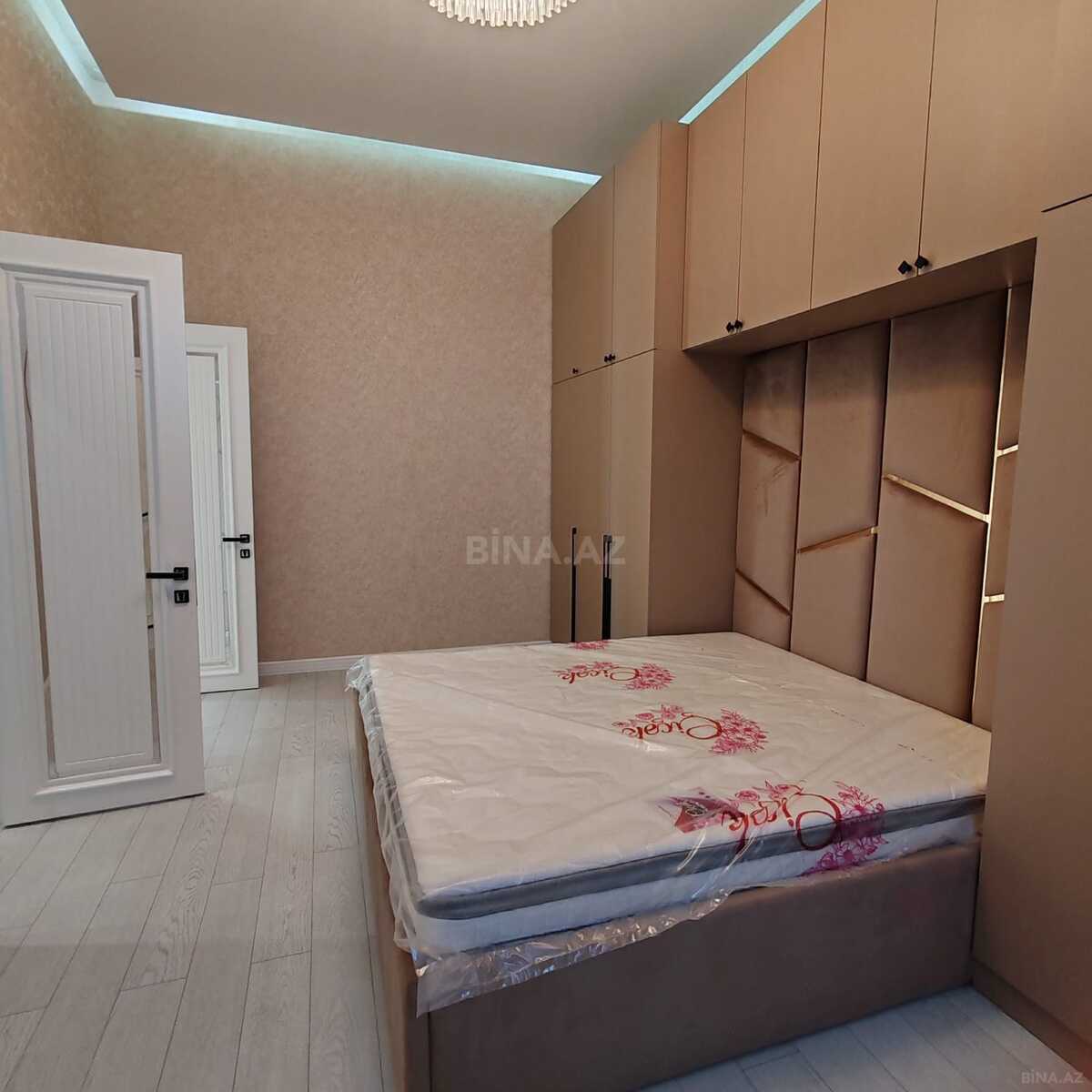 4 otaqlı həyət evi/bağ evi - Mərdəkan q. - 250 m² (20)