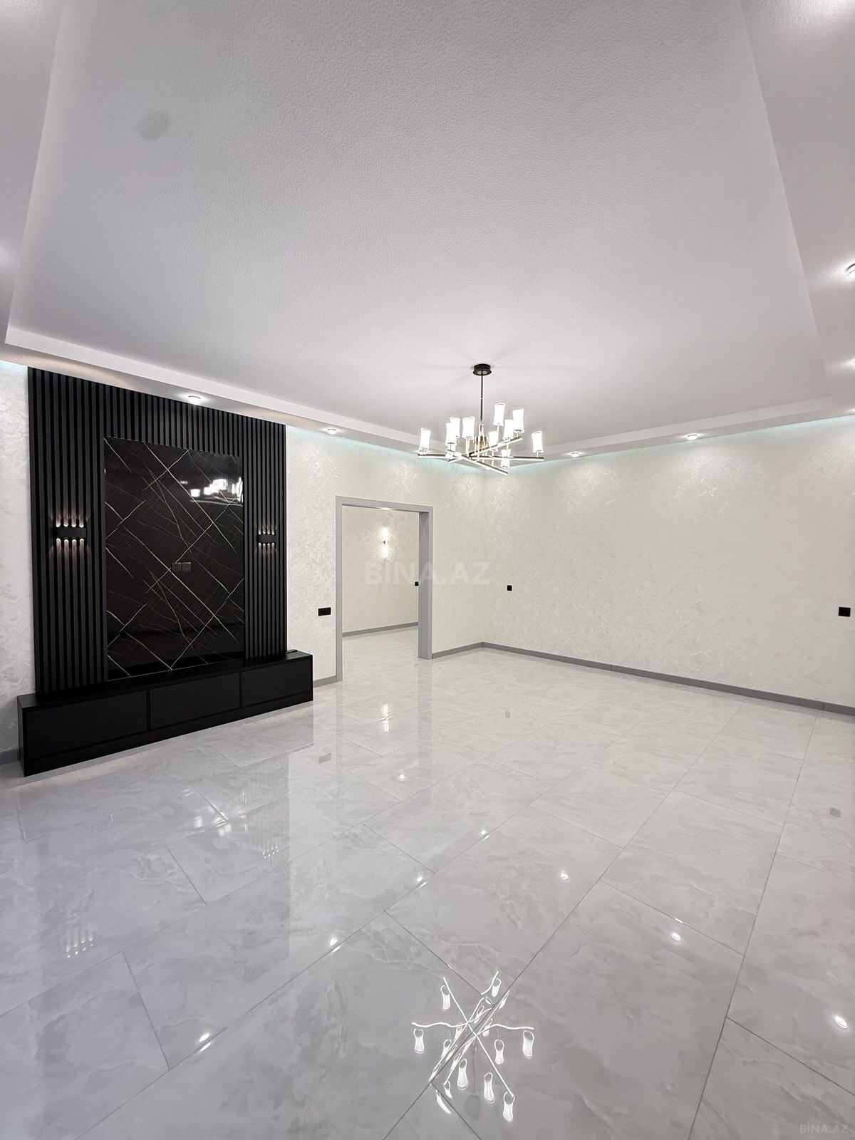 4 otaqlı həyət evi/bağ evi - Şüvəlan q. - 160 m² (19)