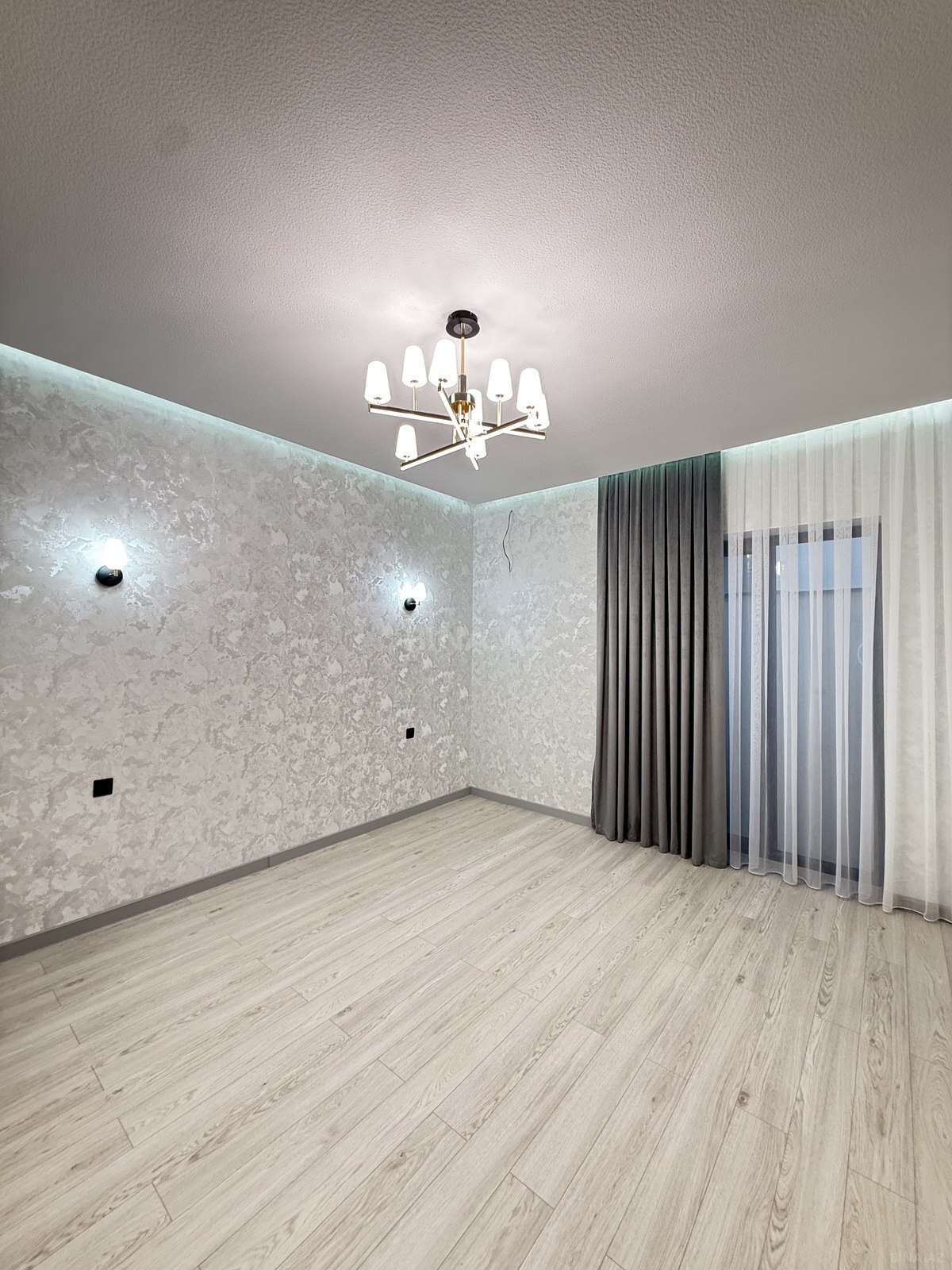 4 otaqlı həyət evi/bağ evi - Şüvəlan q. - 160 m² (26)