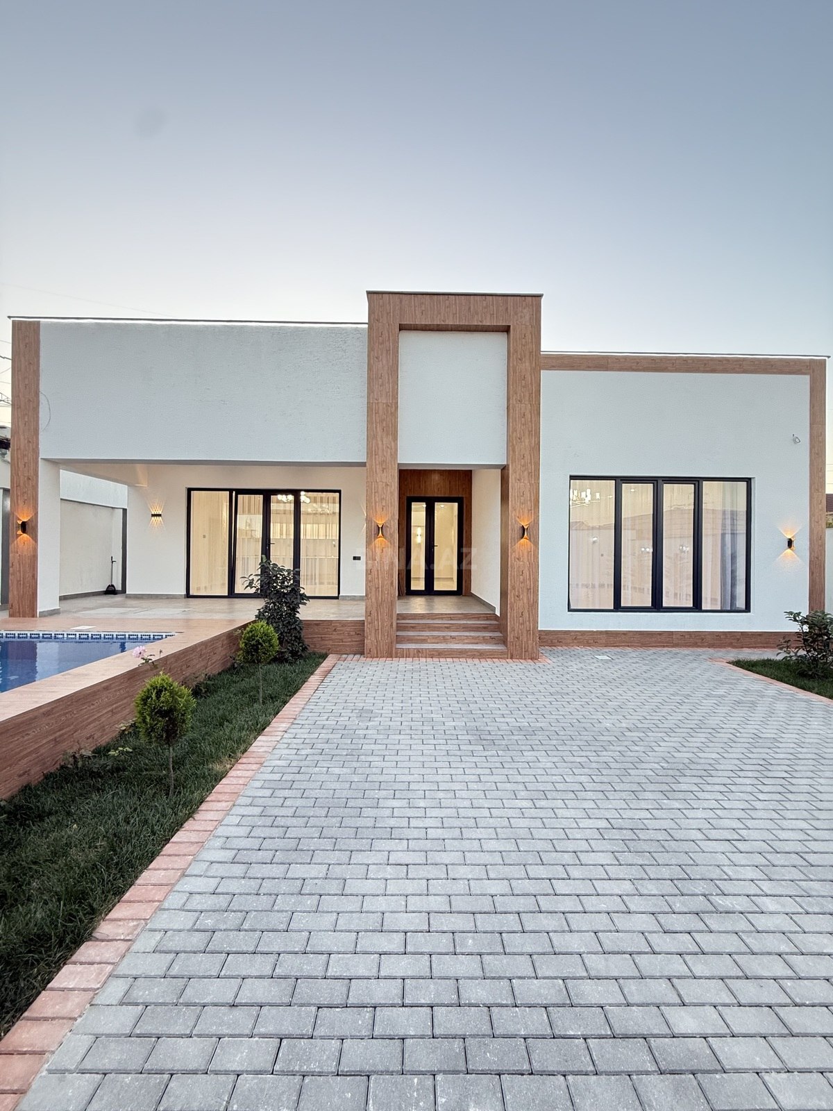 4 otaqlı həyət evi/bağ evi - Şüvəlan q. - 160 m² (5)