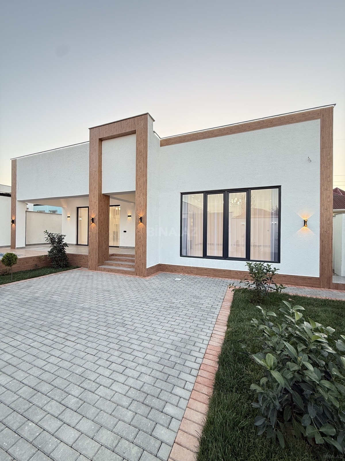 4 otaqlı həyət evi/bağ evi - Şüvəlan q. - 160 m² (10)